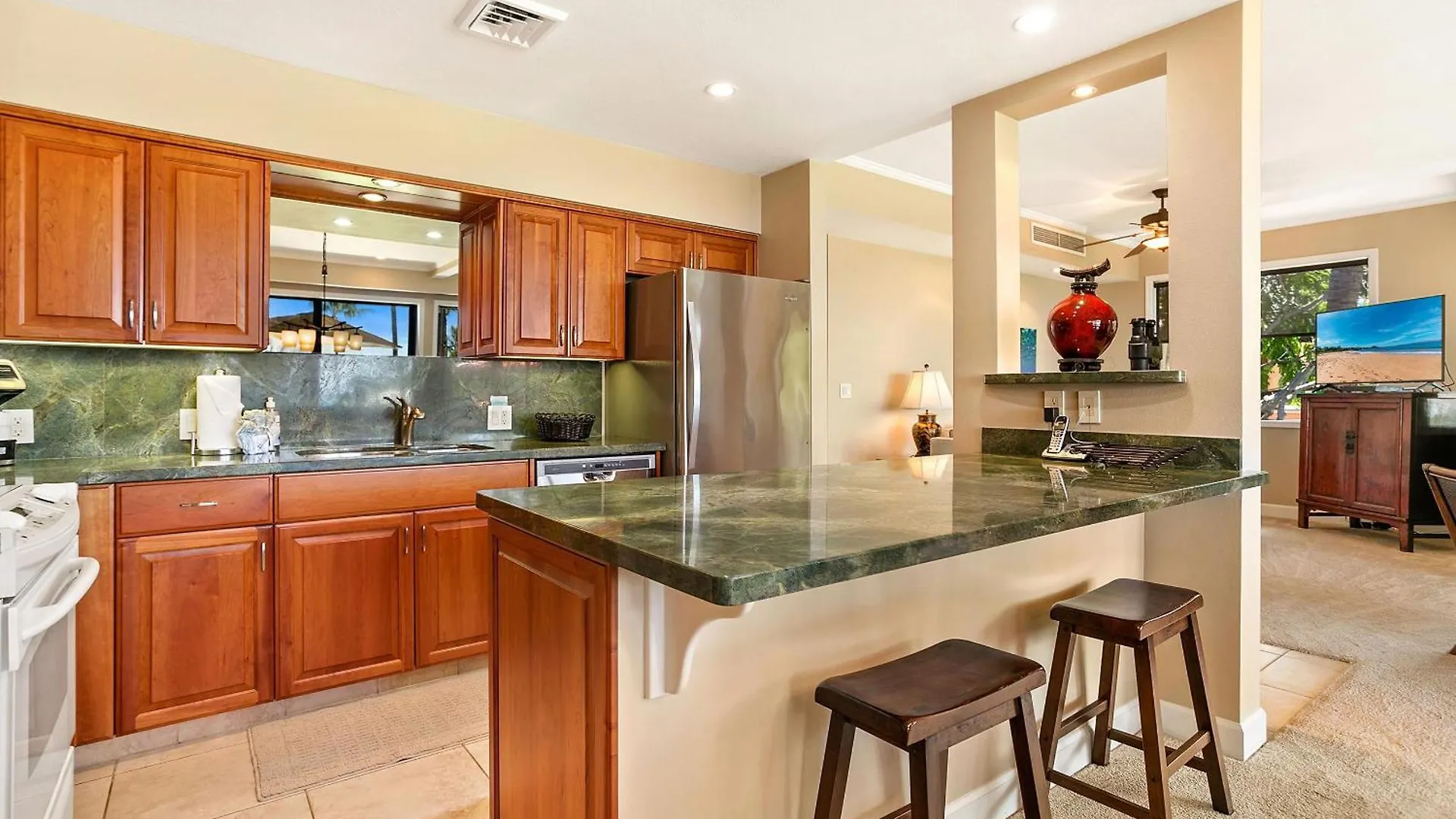 Willa Makena Surf G-201 - End Unit, Panoramic Views, Ac! Wailea  Dom wakacyjny Wailea (Maui)